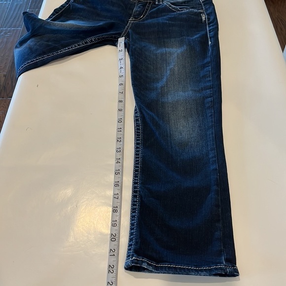 Silver Jeans Suki Mid Capri Size 27 - Picture 6 of 16